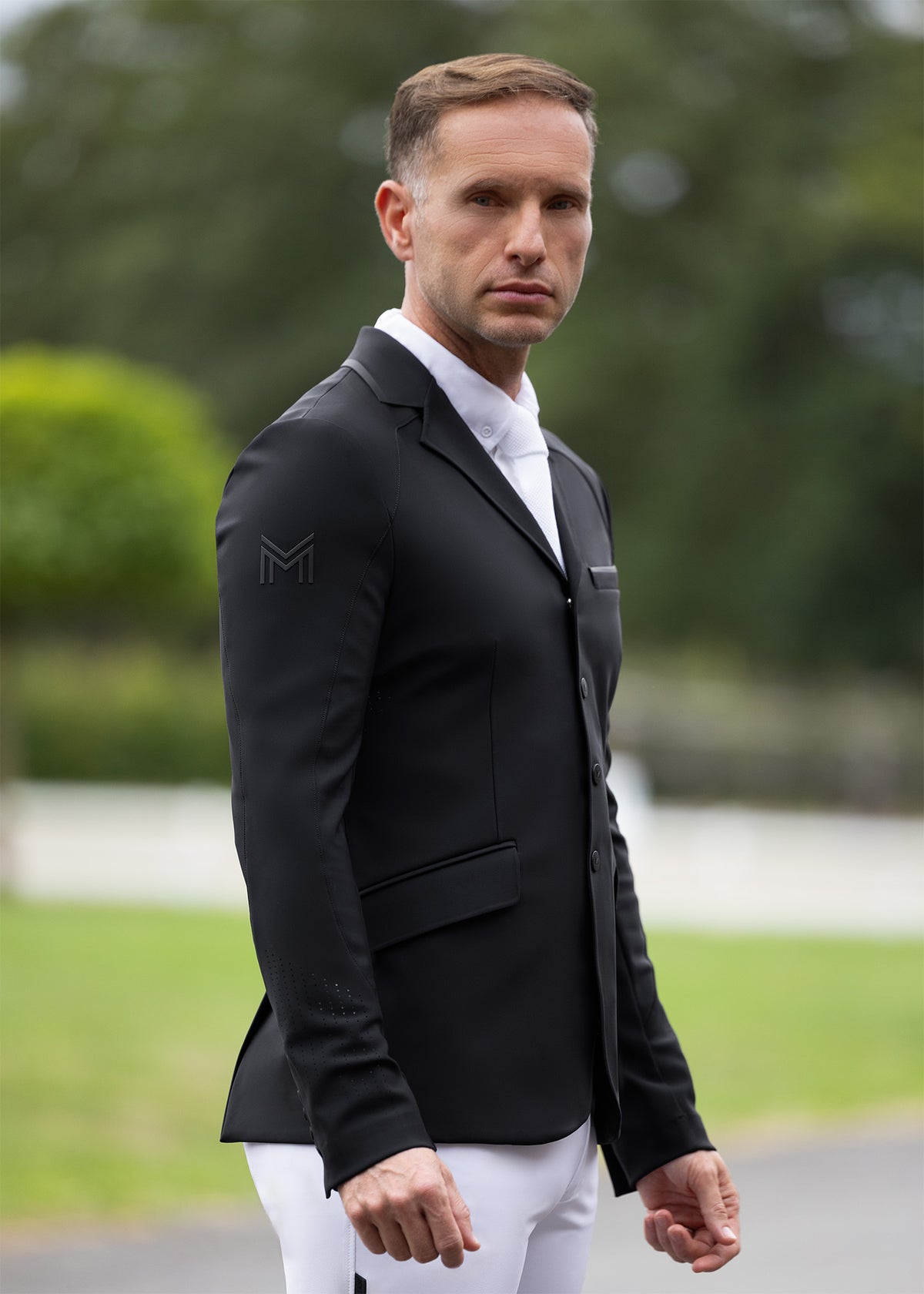Kentur Show Jacket (Black)