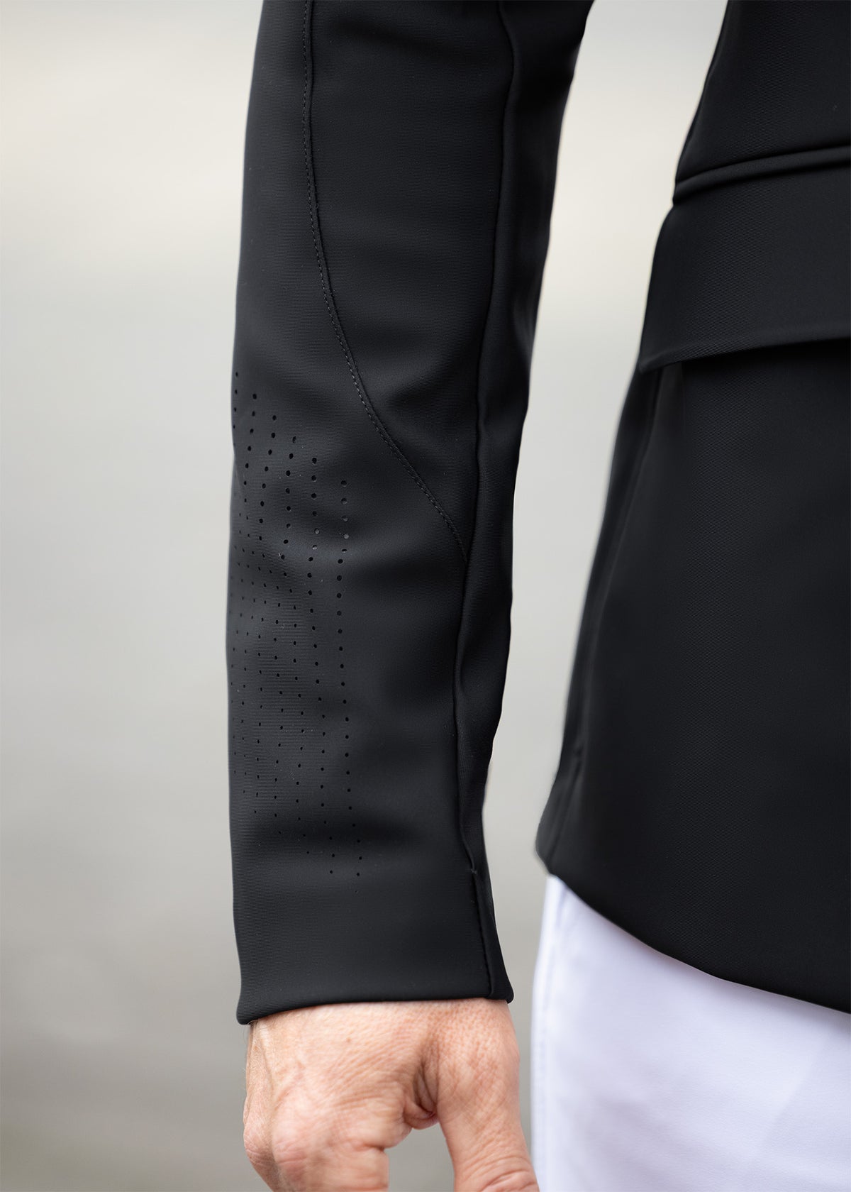 Kentur Show Jacket (Black)