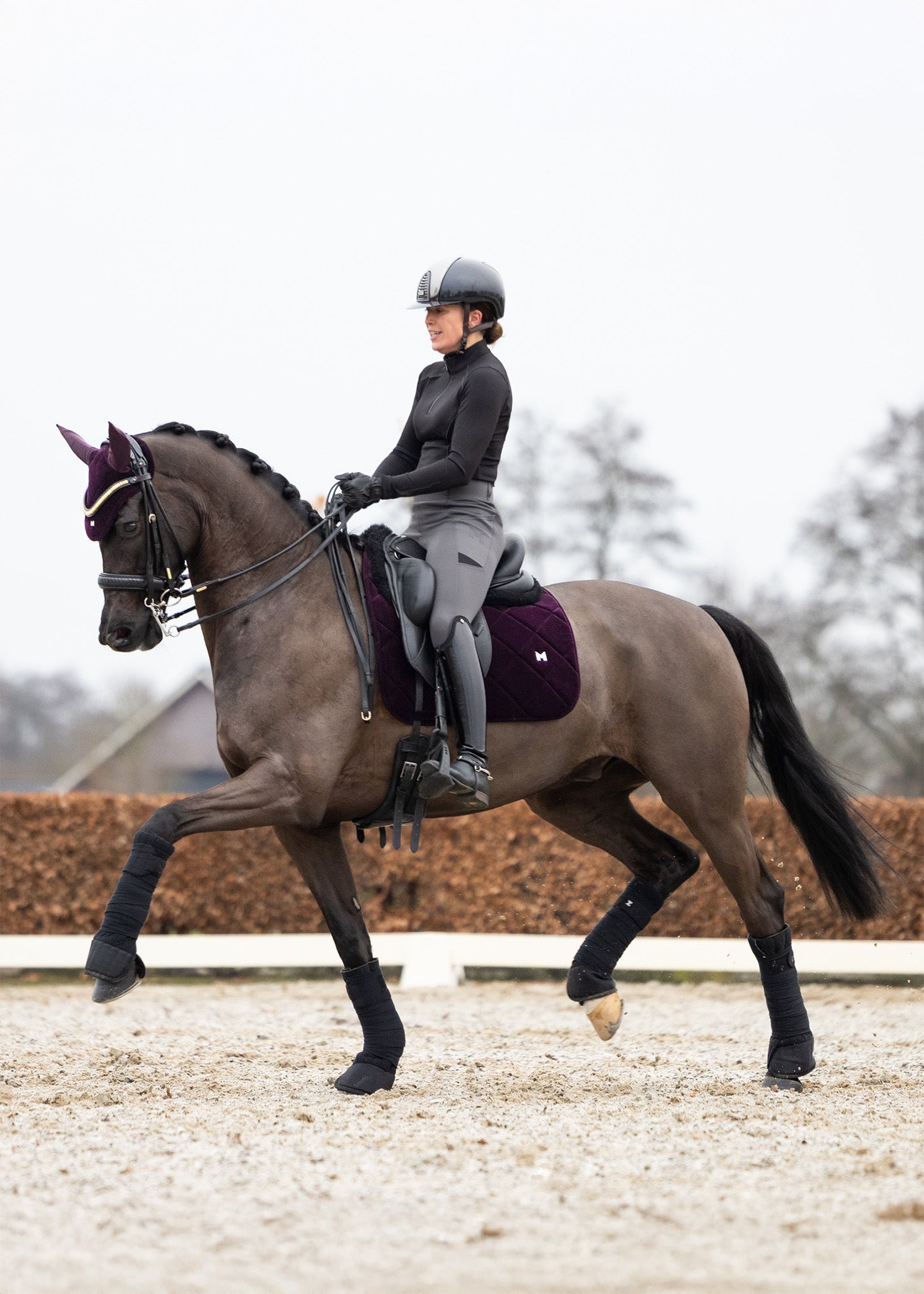 Velvet Dressage Saddle Pad (Amethyst)