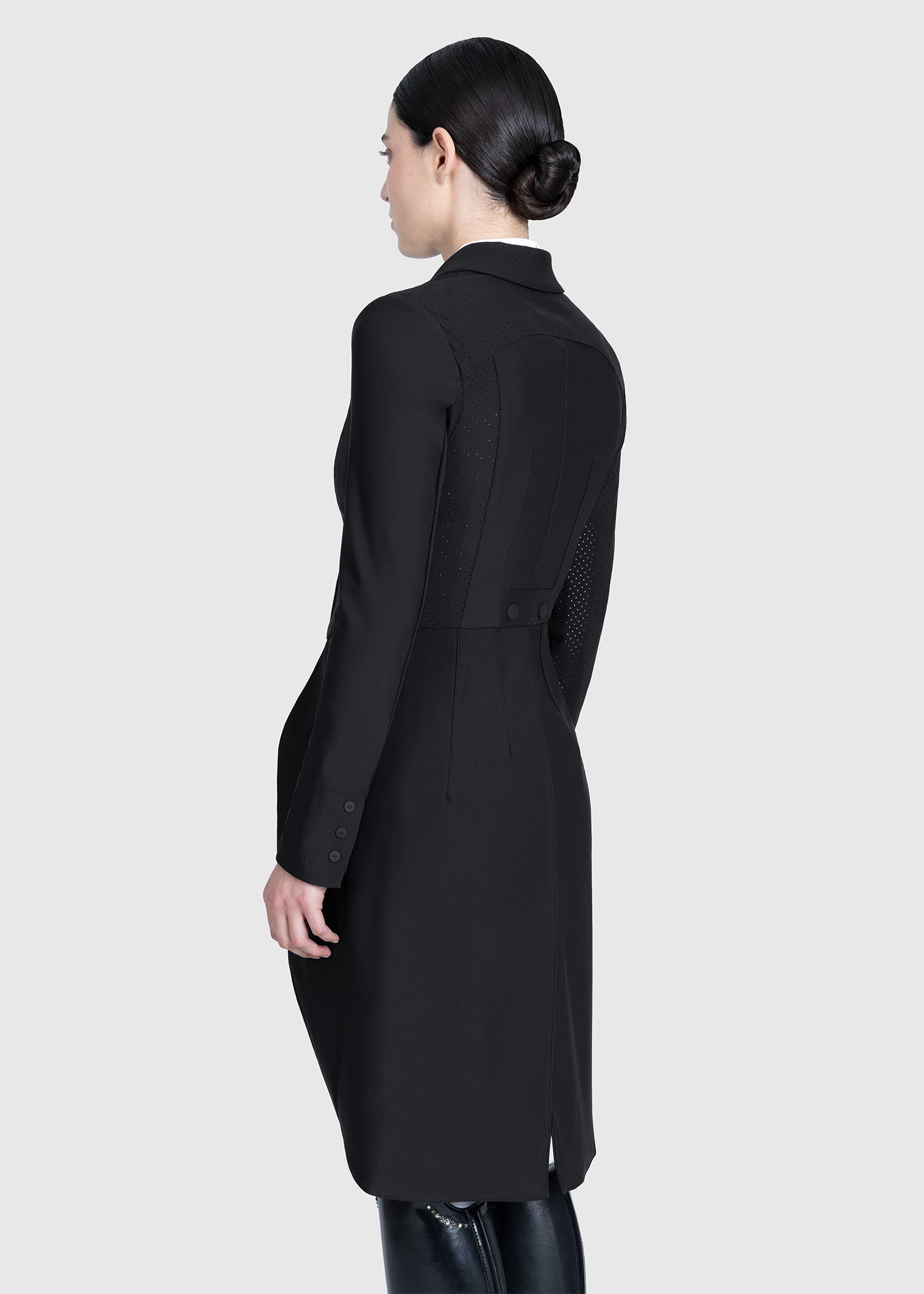 Alvor Tailcoat (Black)