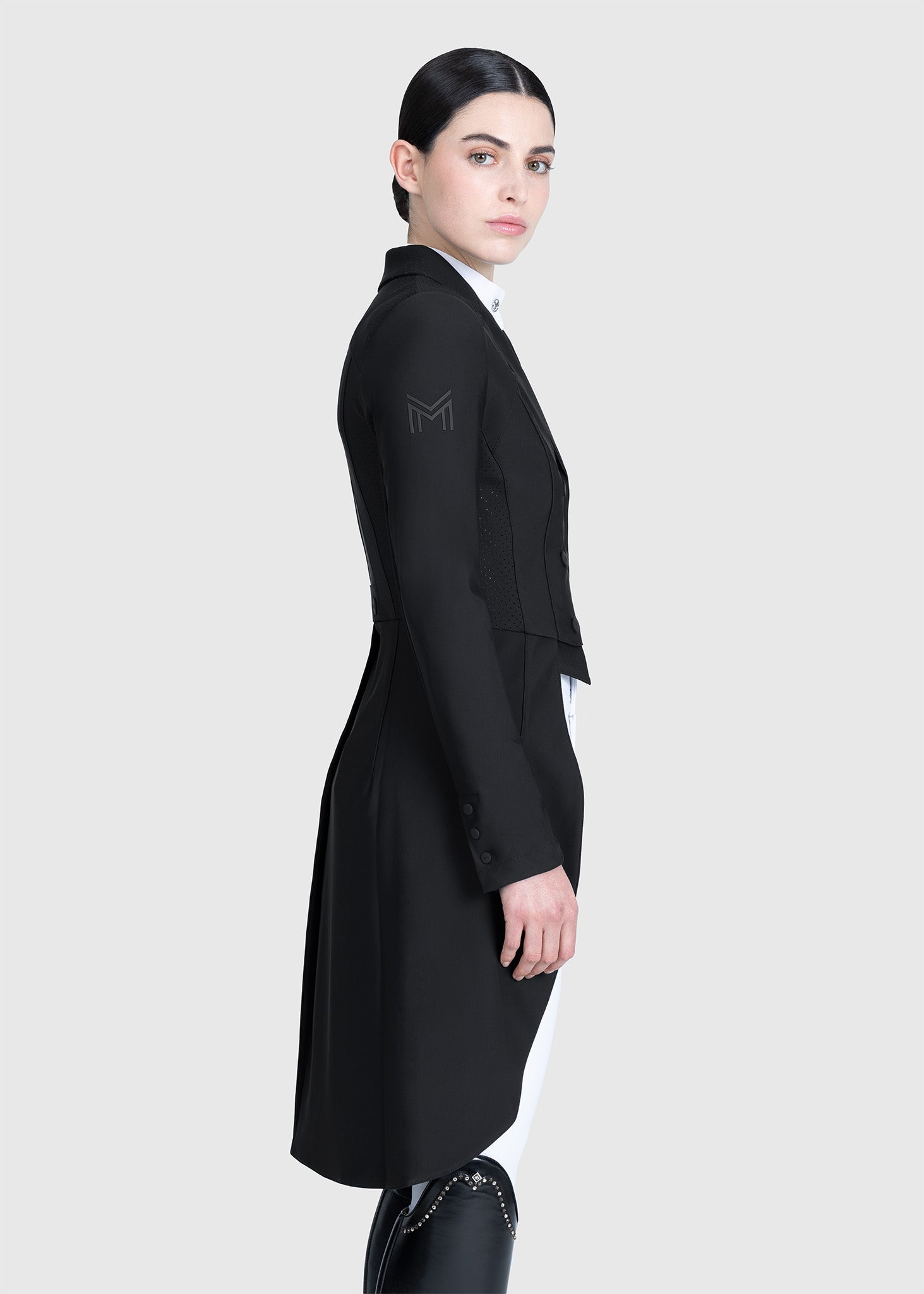 Alvor Tailcoat (Black)