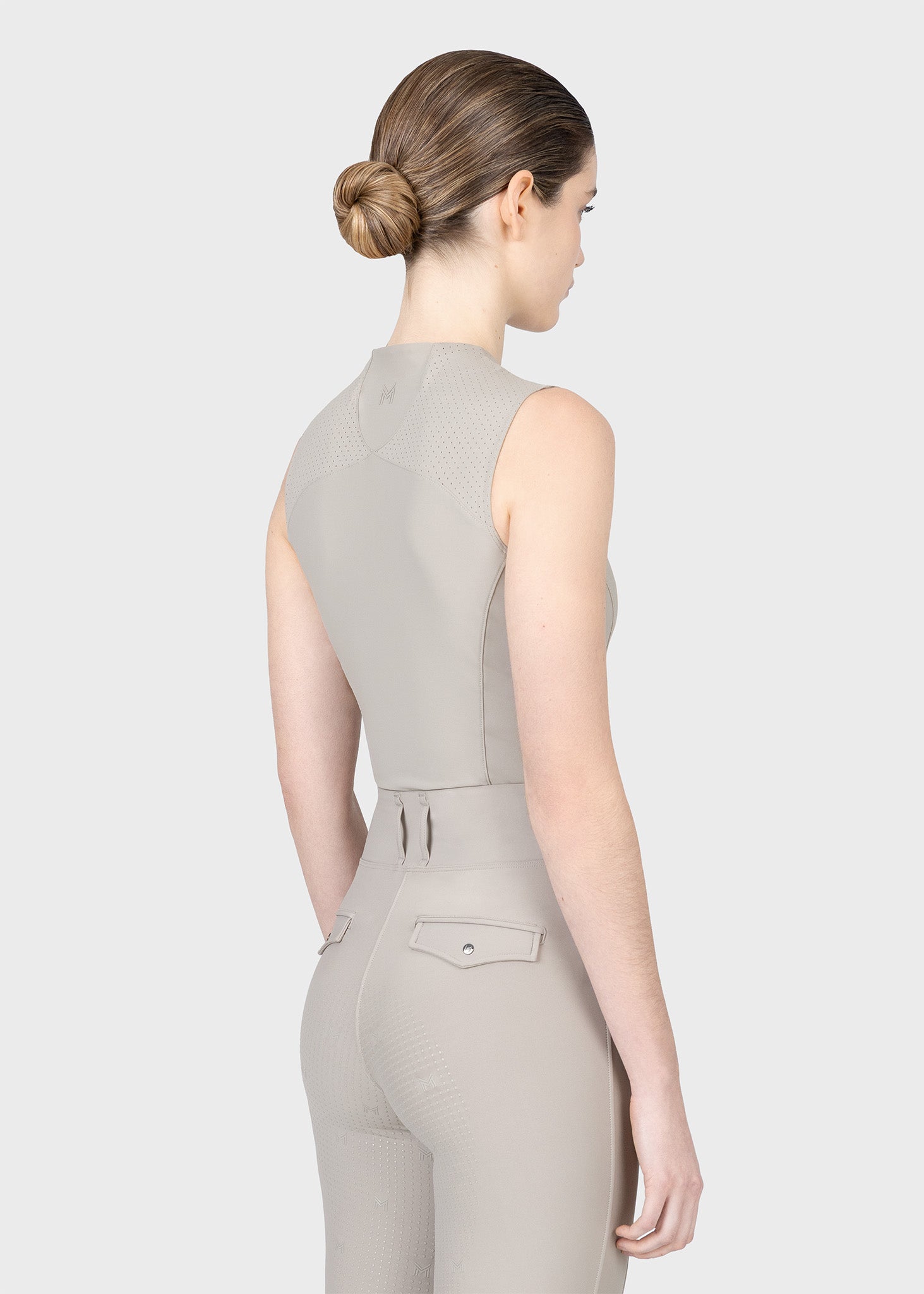 Origin Sleeveless Base Layer (Soft Taupe)