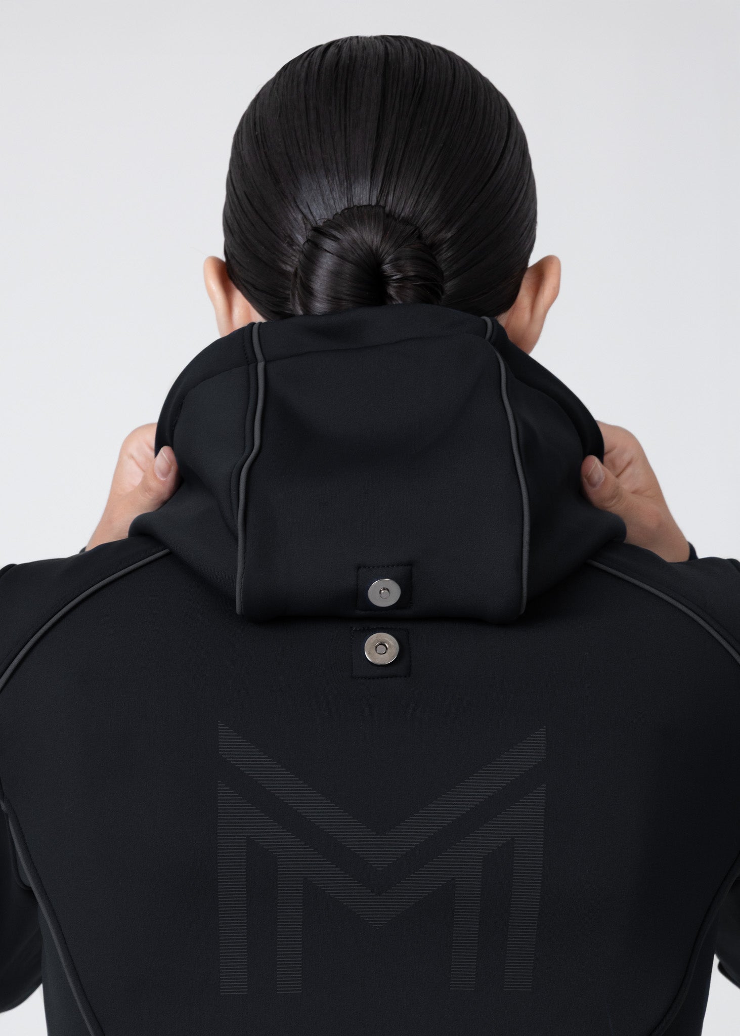 Arctic Zip Hoodie (Black)