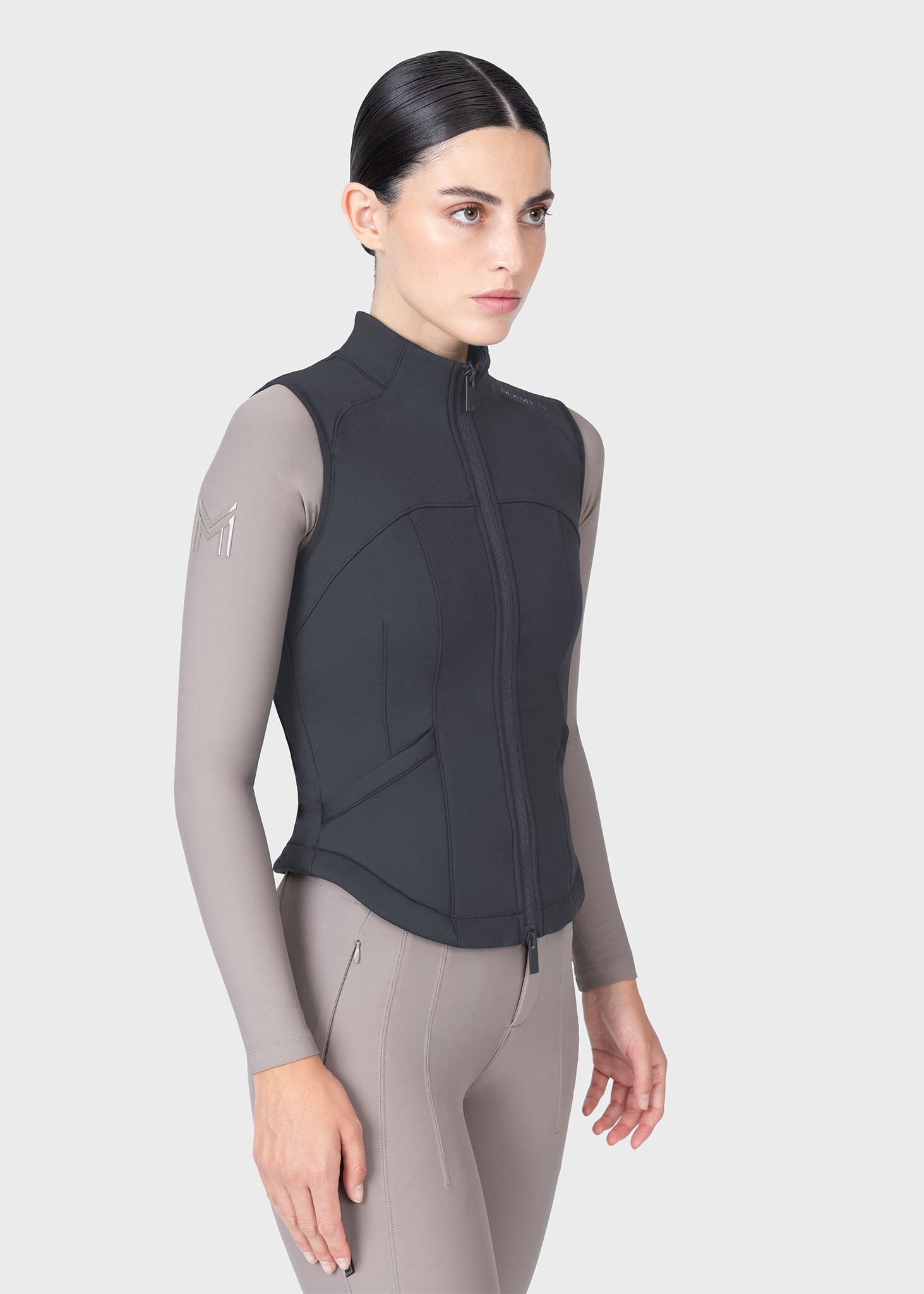 Fit Technical Vest (Graphite)