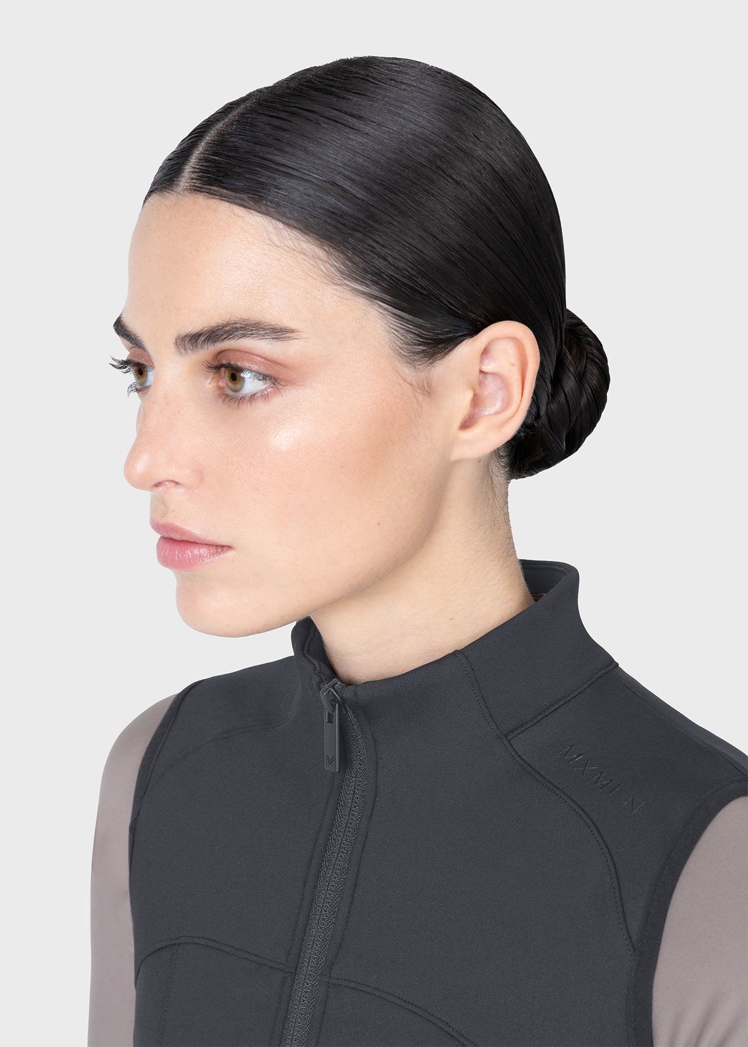 Fit Technical Vest (Graphite)