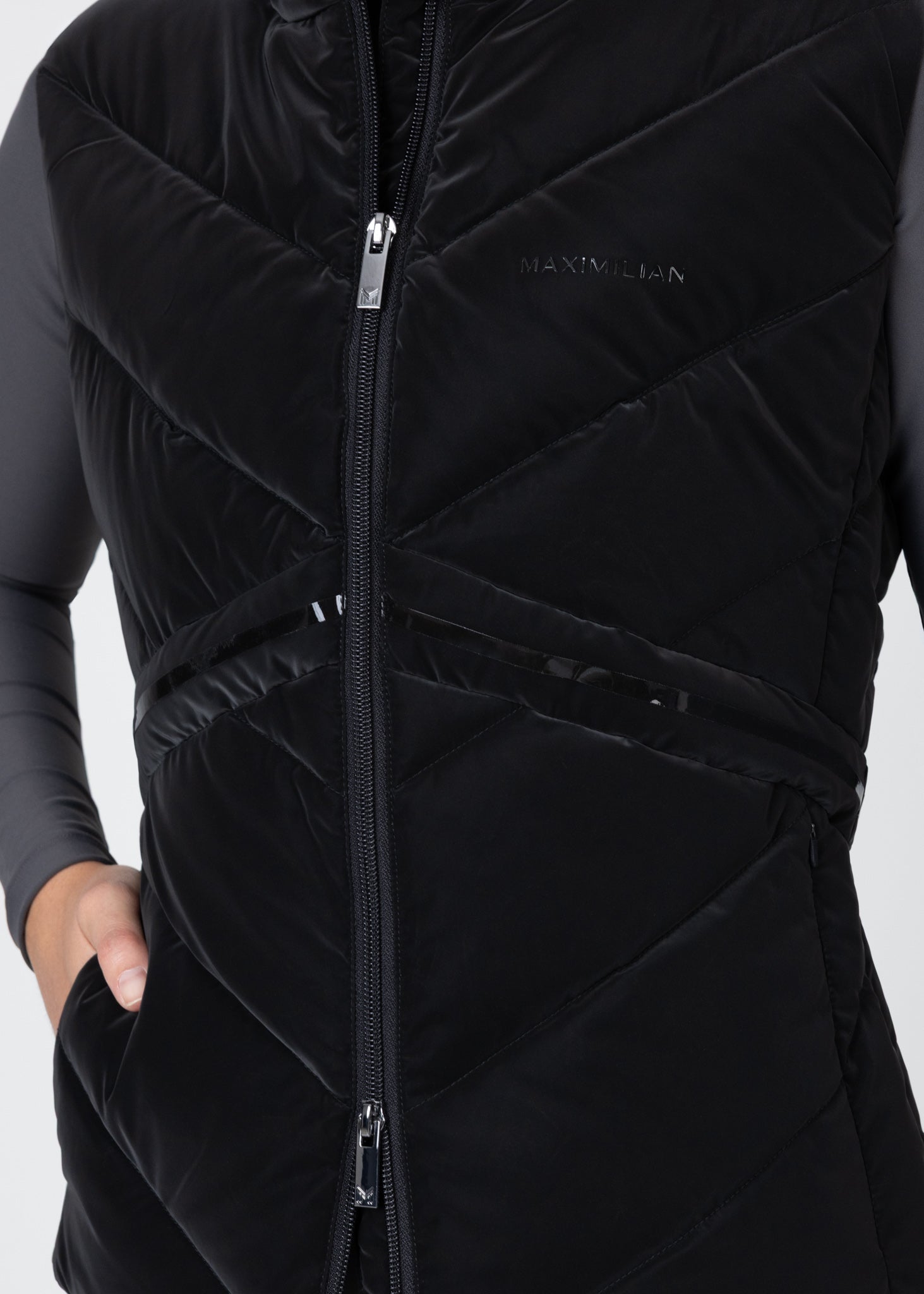Astro Puffer Vest (Black)
