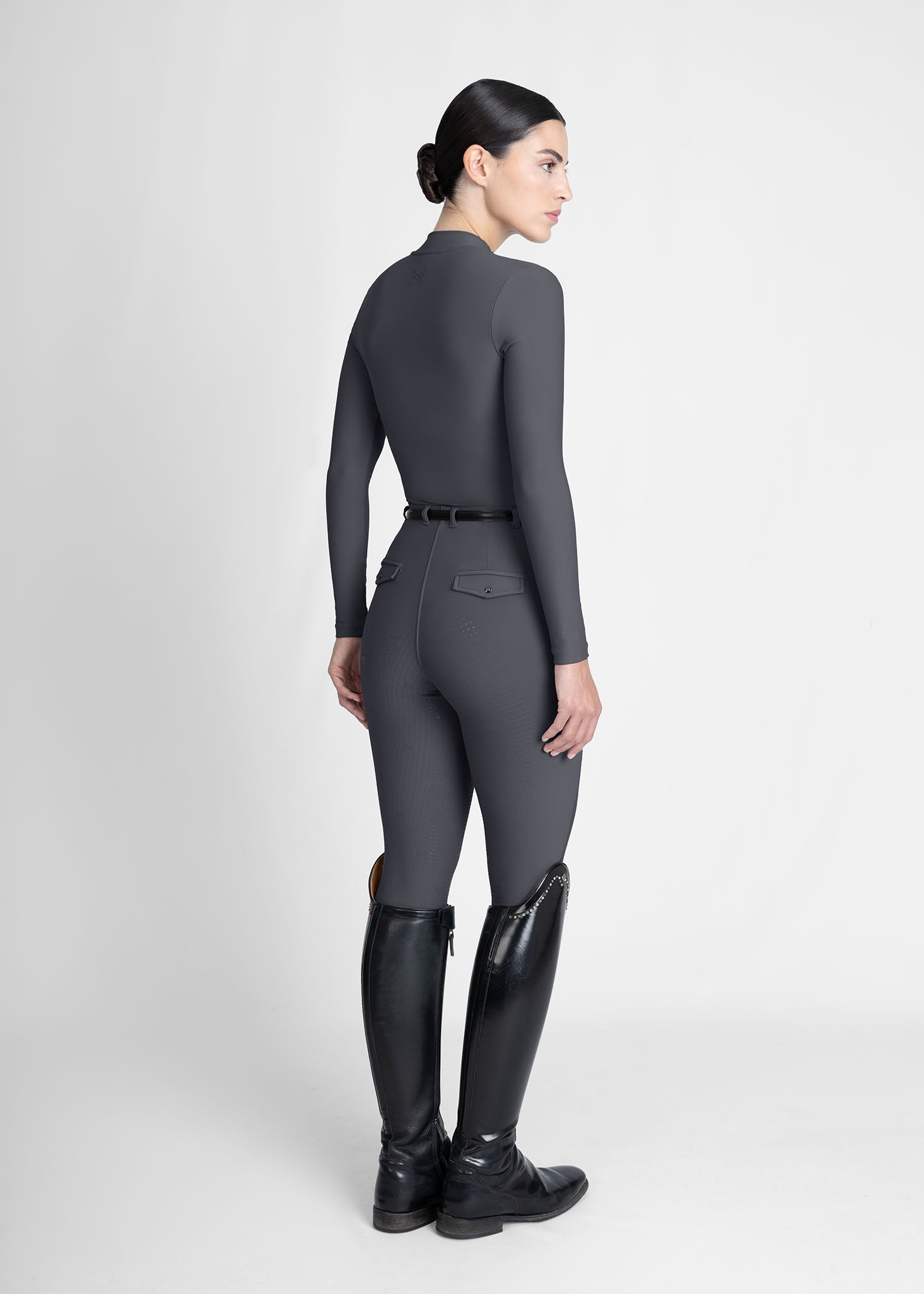 Velya Long Sleeve Base Layer (Graphite)