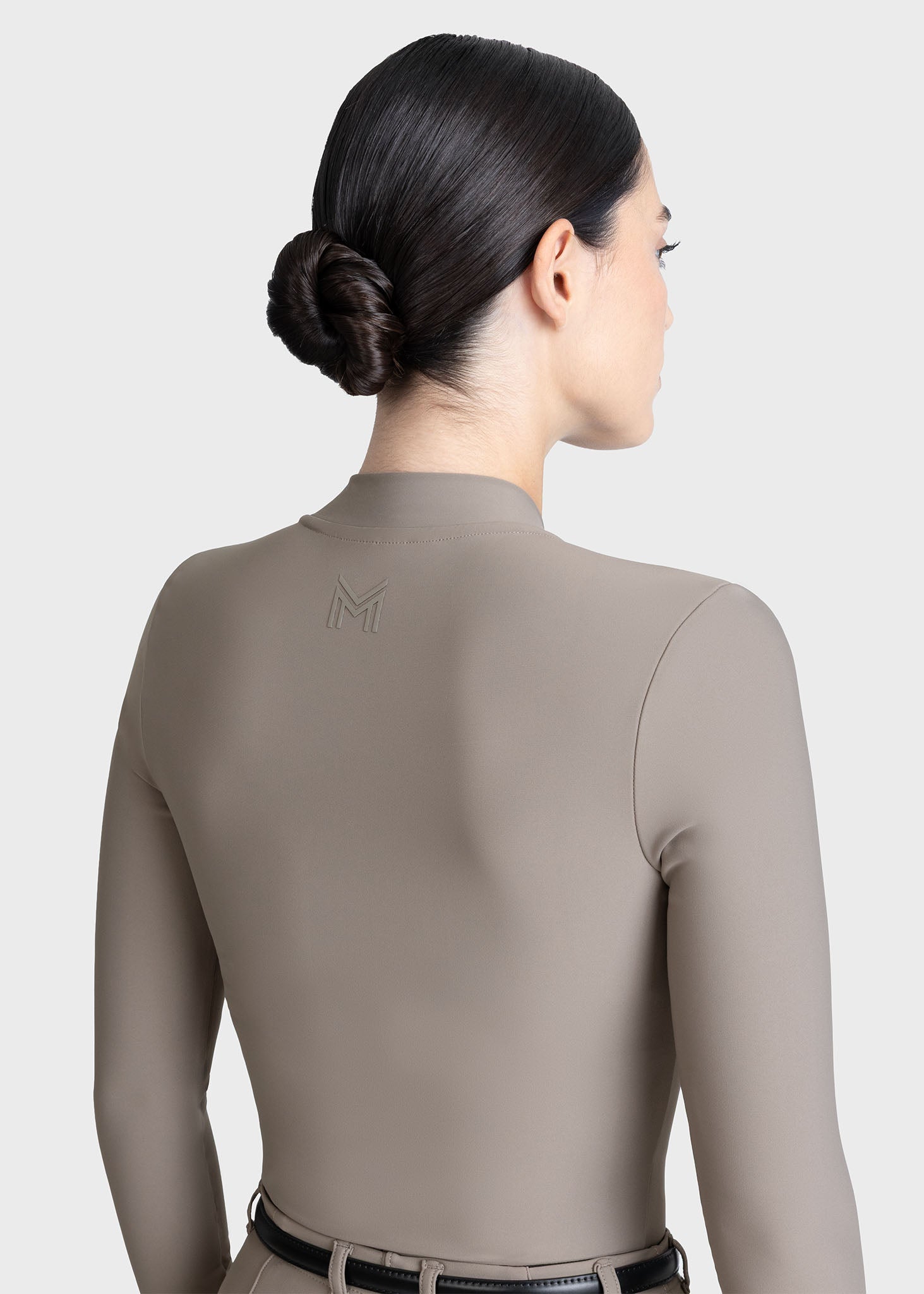 Velya Long Sleeve Base Layer (Taupe)