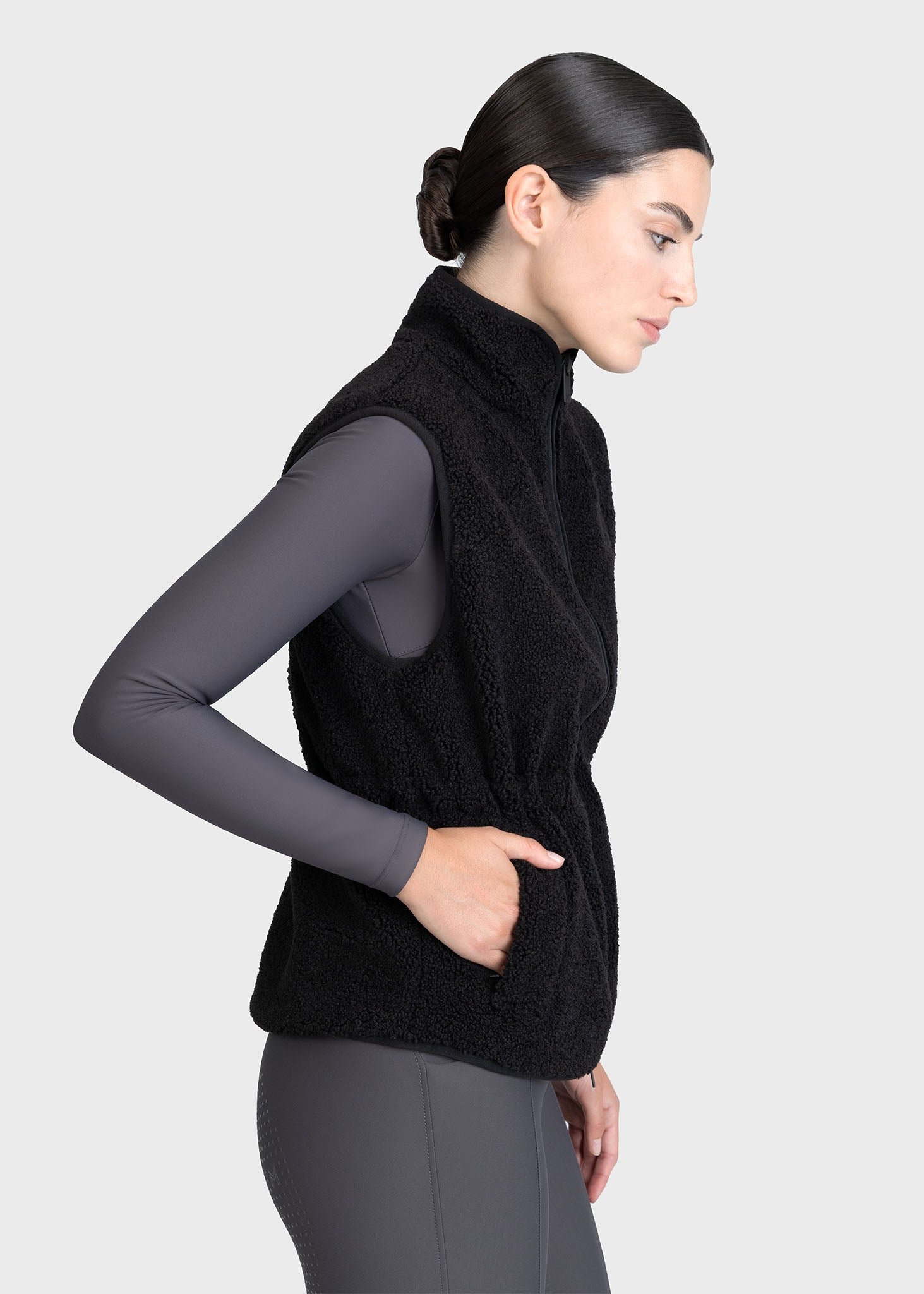 Sherpa Teddy Vest (Black)