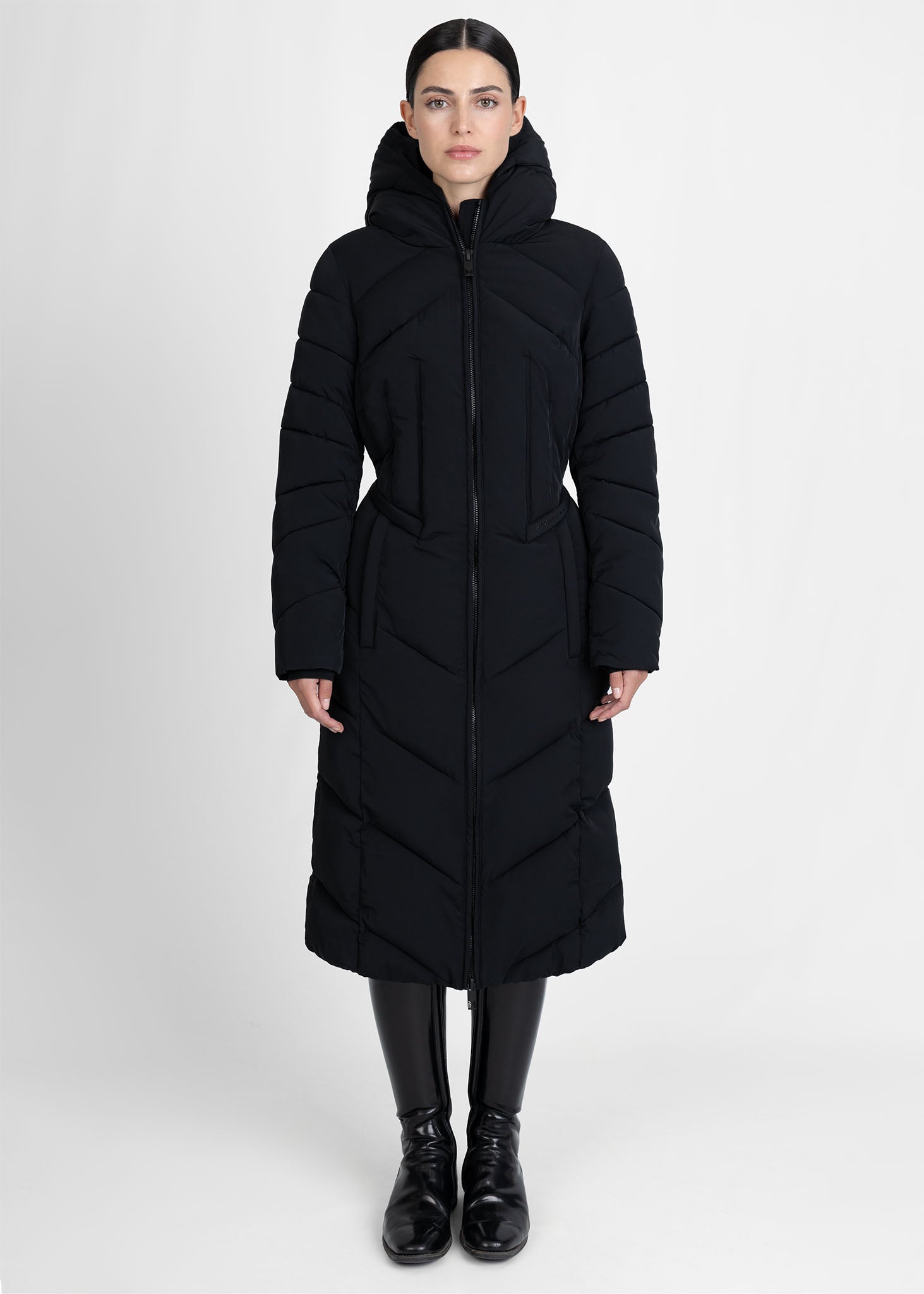 Grand Puffer Jacket (Black)
