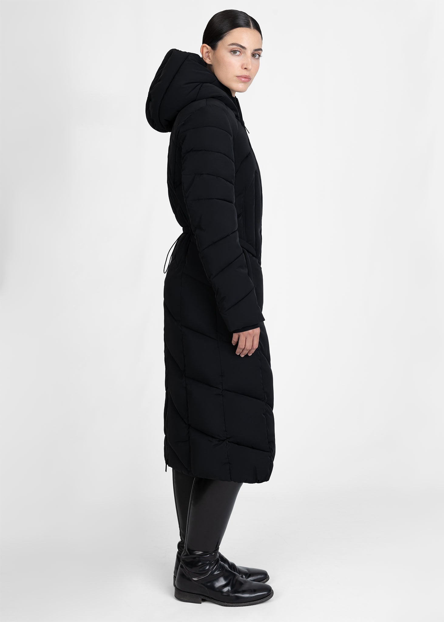 Grand Puffer Jacket (Black)