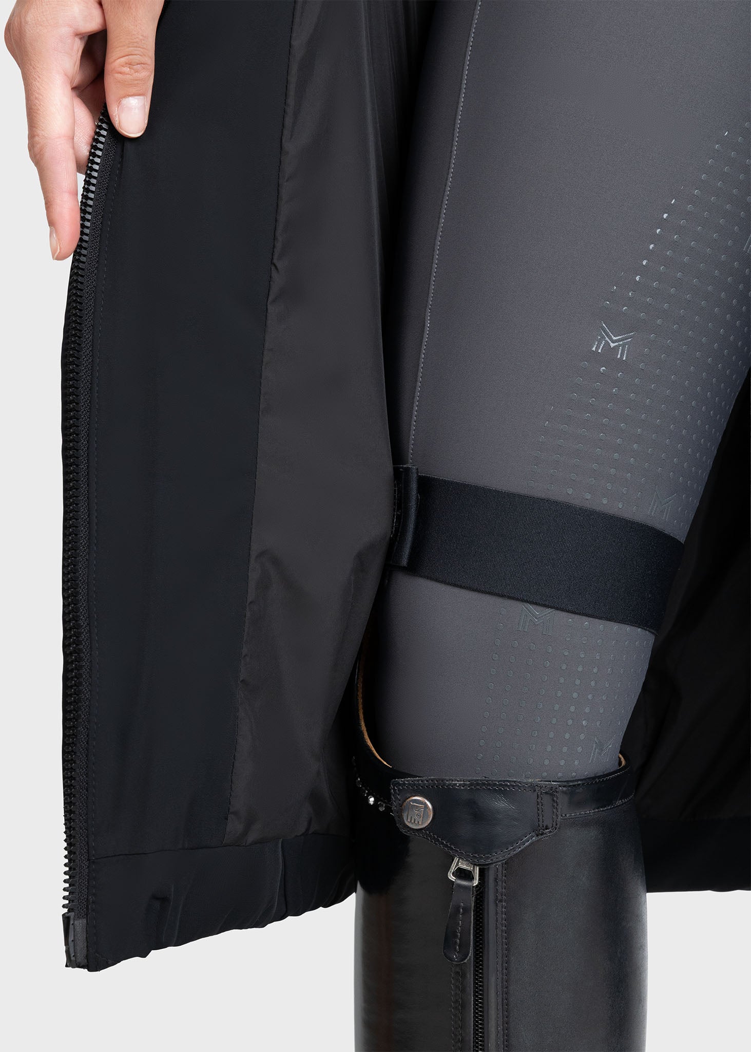 Grand Puffer Jacket (Black)
