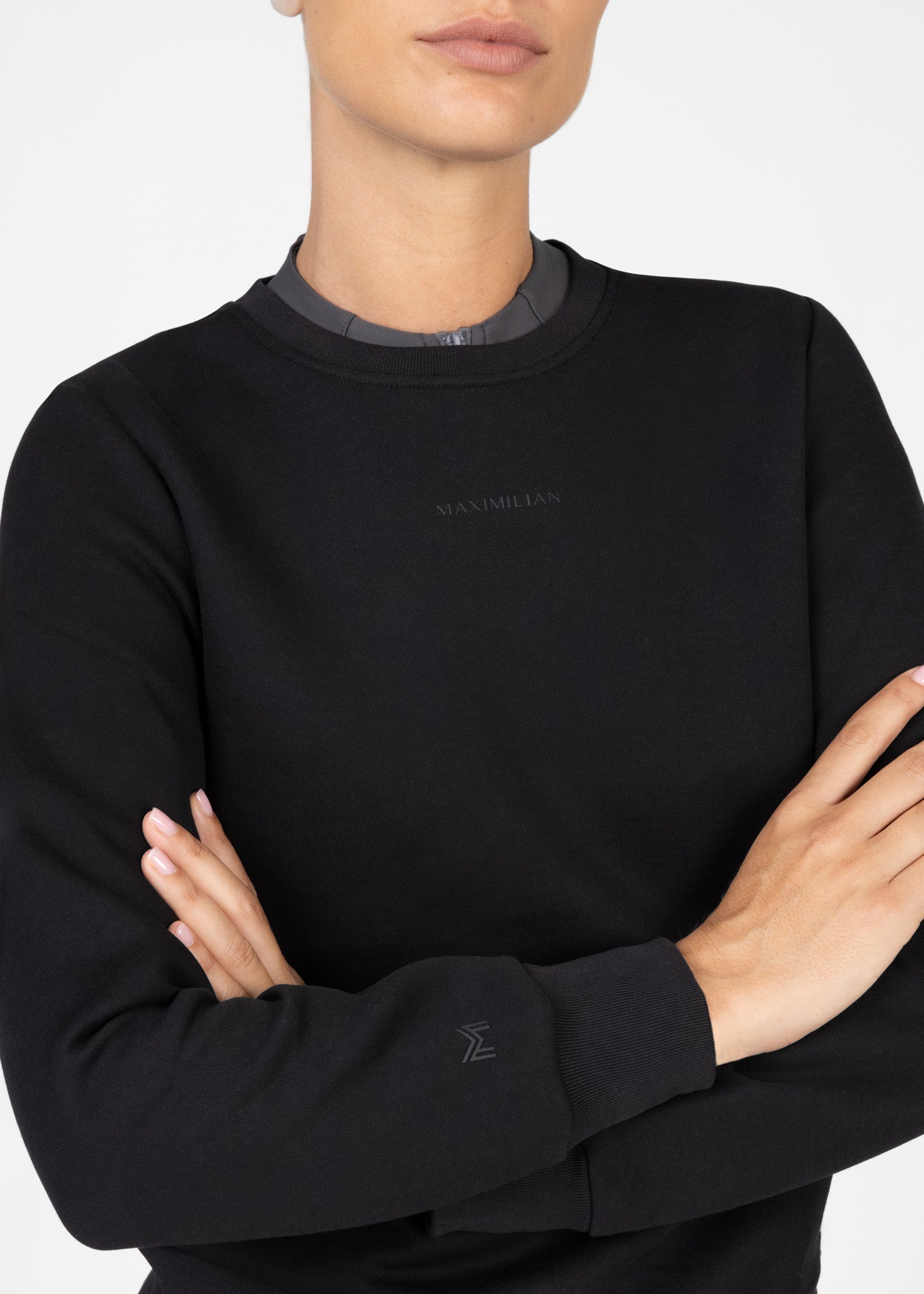 Loft Sweatshirt (Black)