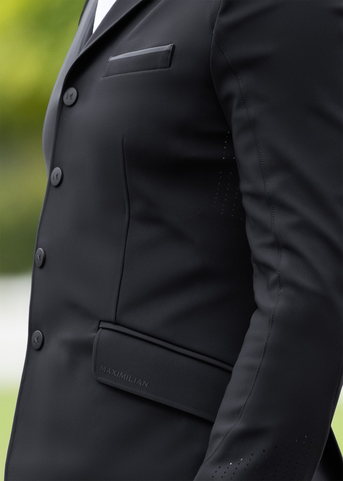 Kentur Show Jacket (Black)