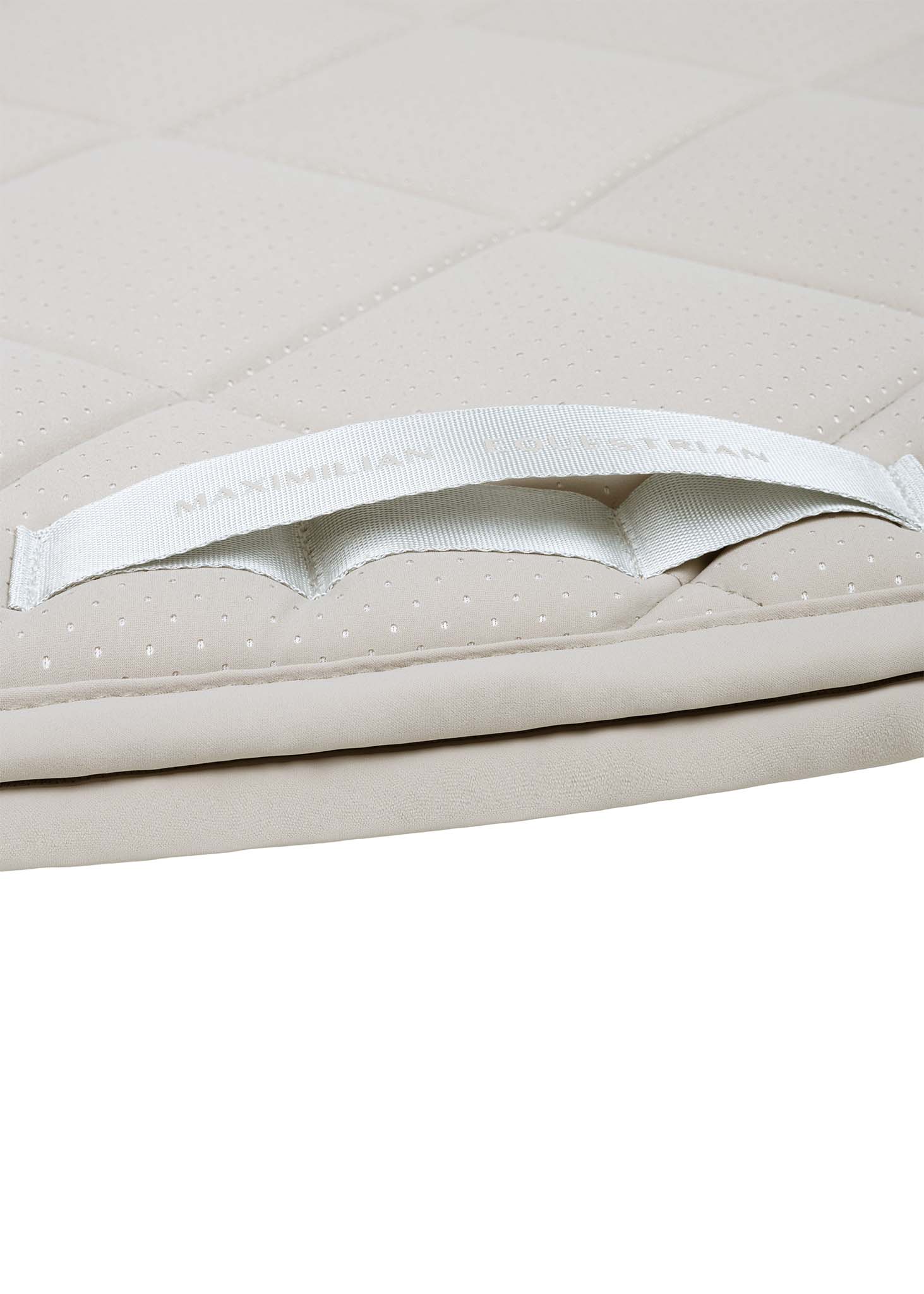 Aeris Dressage Saddle Pad (Soft Taupe)