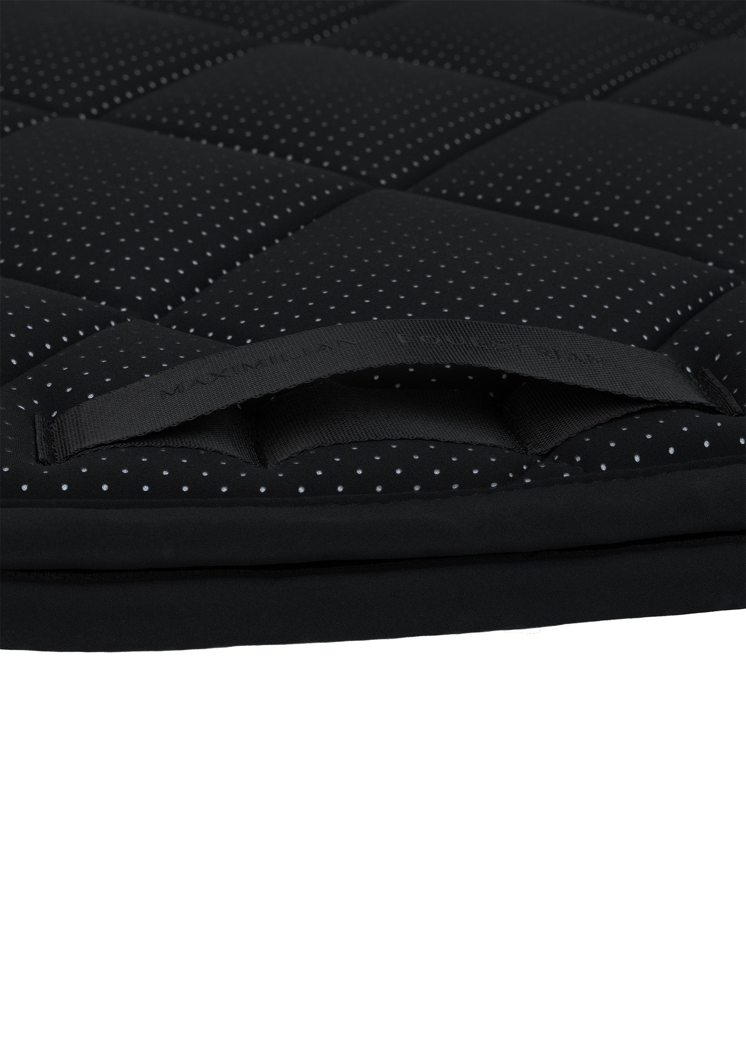 Aeris Jumping Saddle Pad (Black)