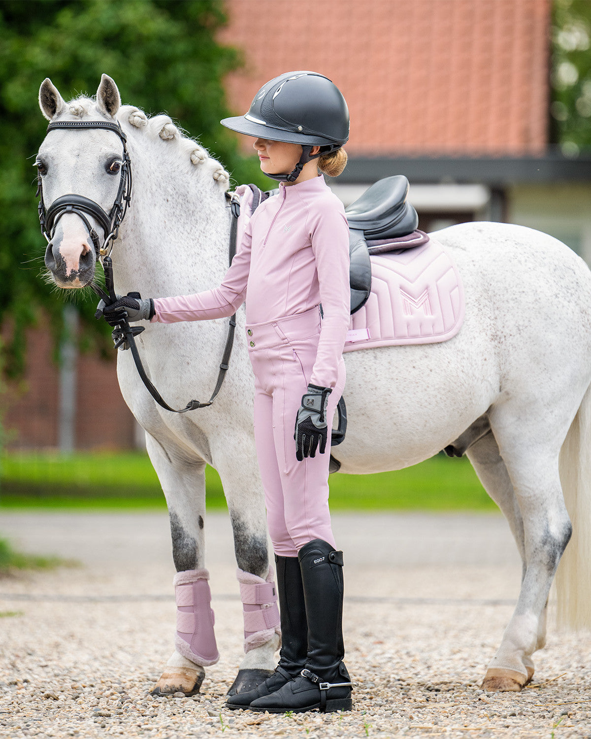 Made for hours in the saddle.